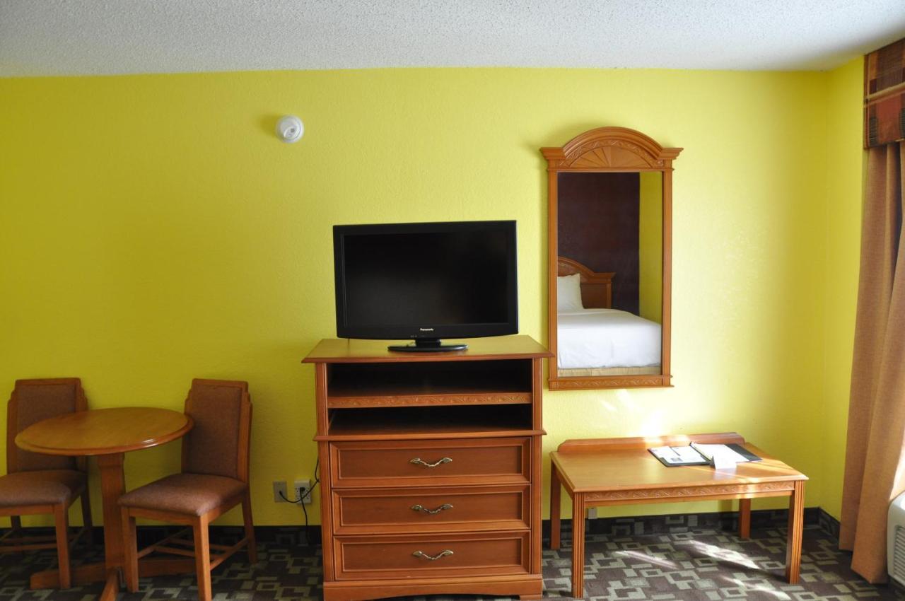 Comfort Inn & Suites Airport Літл-Рок Номер фото